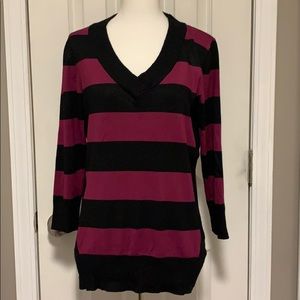 Women’s pink & black striped sweater, Large